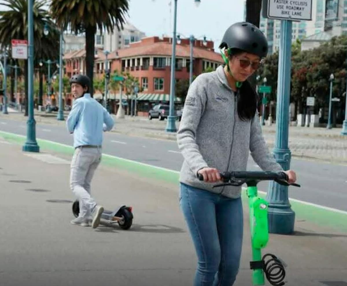 Nueva normativa DGT 2026: llega el seguro obligatorio para patinete eléctrico, el registro único y multas de hasta 1.000 euros